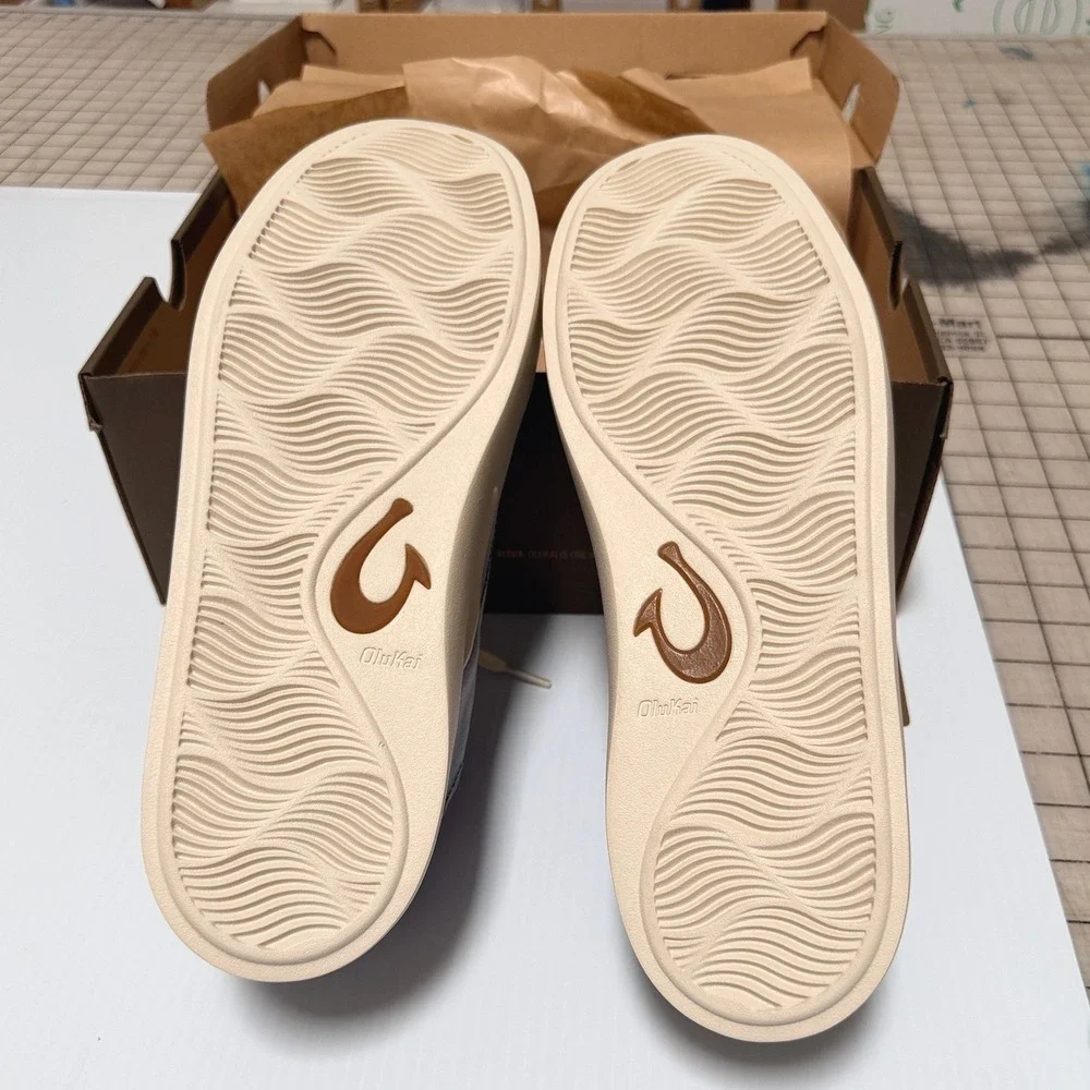 OluKai tradewind sneakers